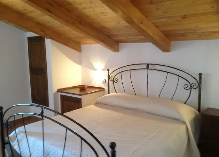 לינה וארוחת בוקר Feudo Di Plutino 3*